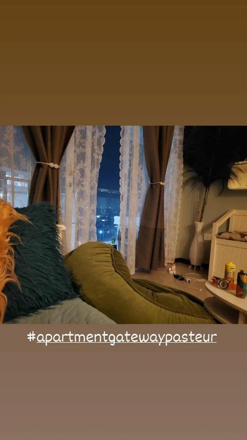 Apartment Gateway Pasteur Бандунг Екстериор снимка
